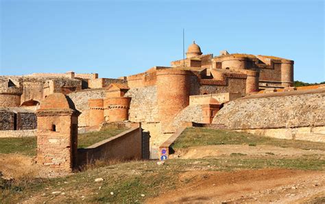 castell salses|Fort de Salses